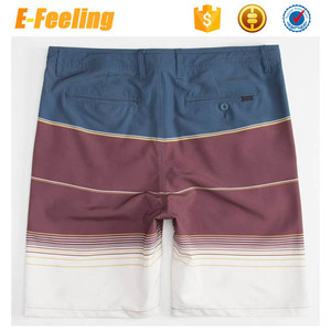 Encargo al por mayor Se Desvanecen Mens Raya Híbrido Shorts - Product Image 4