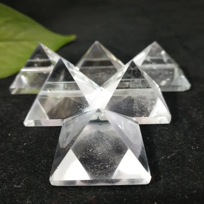 Pirâmide de cristal de quartzo transparente, pirâmide de cura natural personalizada