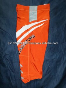 Uniformes de football américain sublimés personnalisés, ensembles de matériel cousus en sergé avec style, design et chiffres uniques - Product Image 5