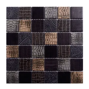 高品质平板马瓦尔经典卵石随机尺寸天然玻璃马赛克地毯