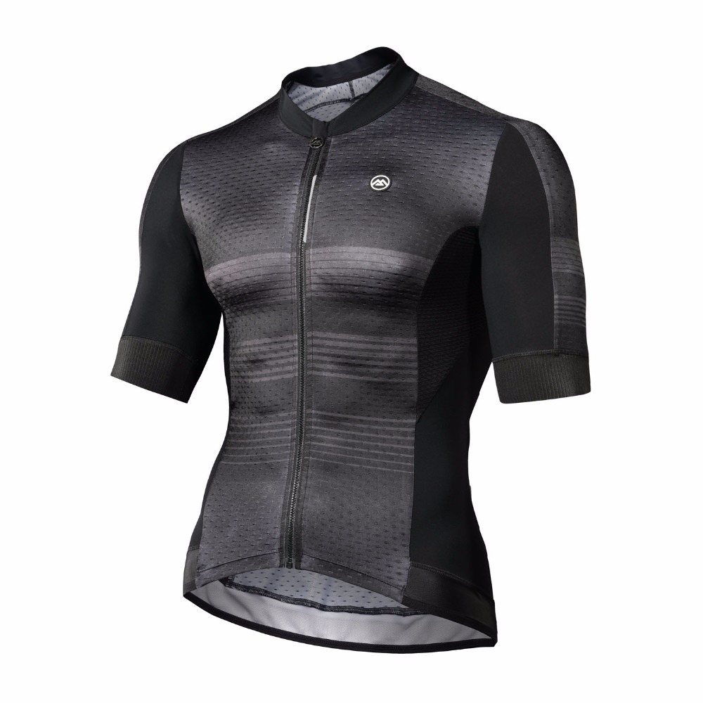 Encuentre el mejor fabricante de ropa montaña hombre y ropa montaña hombre  para el mercado de hablantes de spanish en alibaba.com