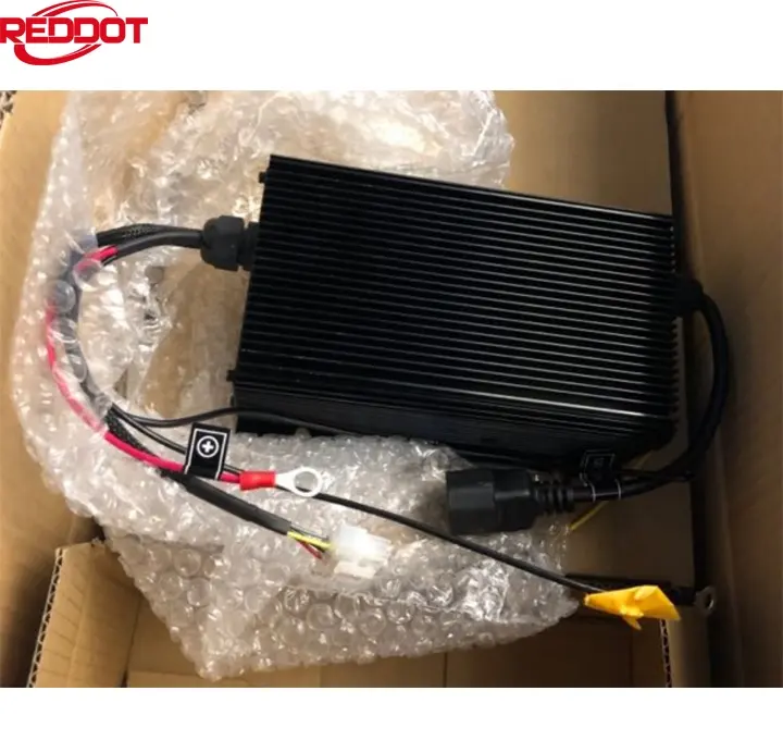 Reddot טוב מחיר חשמלי מלגזה מזרן משאית 48V 80V 24V 12V תעשייתי סוללה מטען