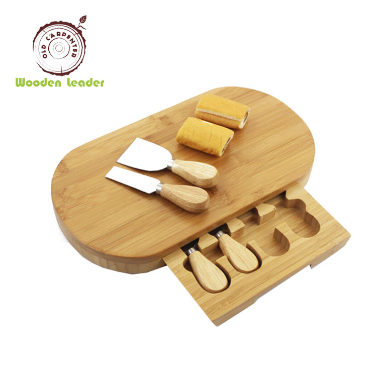 Planche à fromage en bambou et ensemble de couteau