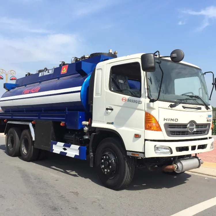 Lage prijs 20000 Liter 6000 Gallon Fuel Tanker Olie tank Truck In Maleisië