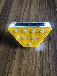 Avviso di traffico autostradale solare <span class=keywords><strong>Led</strong></span> occhio di gatto lampeggiante strada barricata riflettente luce - Product Image 2