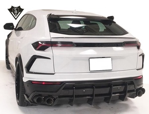 Kit Carrozzeria per <span class=keywords><strong>Lamborghini</strong></span> Urus Nuovo sul Mercato Kit Carrozzeria in Fibra di Carbonio di Alta Qualità per SUV Urus - Product Image 5