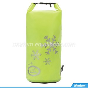 Sac de natation vert imperméable, durable et utile pour les sports nautiques - Product Image 1