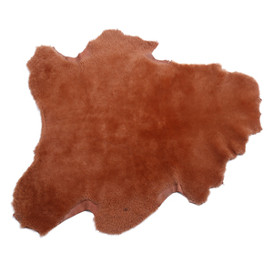 Vente directe d'usine OEM Tissu de fourrure de mouton naturel doublures en peau de mouton véritable nutria mouton - Product Image 1