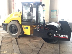 LUTONG 8ton/12ton/14ton Hydraulischer Einzelreifen-Heckantrieb Vibrations-Straßen walze LTS208H/LTS212H/LTS214H Preis - Product Image 4