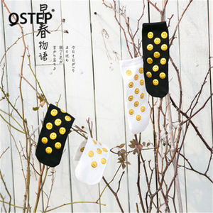 Usine <span class=keywords><strong>en</strong></span> gros chaussettes Pour Enfants à la mode printemps <span class=keywords><strong>dessin</strong></span> animé <span class=keywords><strong>smiley</strong></span> visage estampage impression coton chaussettes - Product Image 4