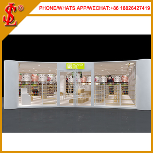 Diseño de Tienda en Centro Comercial <span class=keywords><strong>para</strong></span> Miniso, Exhibidores, Estantes, Muebles a Medida - Product Image 2