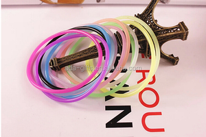 1.6mm/2mm/3mm/4mm/5mm/8mm d'épaisseur décoration dame élastique <span class=keywords><strong>Bracelet</strong></span> en <span class=keywords><strong>Silicone</strong></span> <span class=keywords><strong>Bracelet</strong></span> en gelée de <span class=keywords><strong>Silicone</strong></span> - Product Image 4