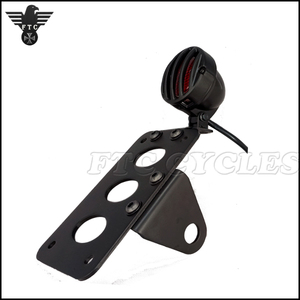 Montage latéral de <span class=keywords><strong>Plaque</strong></span> D'<span class=keywords><strong>immatriculation</strong></span> De Moto Grillé Feu Arrière pour Harley Motos Personnalisées - Product Image 4
