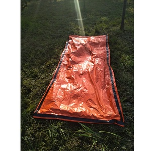 Saco de dormir de primeros auxilios para acampar - Product Image 5