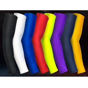 حار بيع كرة القدم دعامة المرفق الكوع سادة كرة السلة الذراع الأكمام سادة كم ضغط - Product Image 1