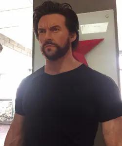 Wolverine像アクションワックスフィギュアMarvelフィルムアイテムWax FiguresためSale