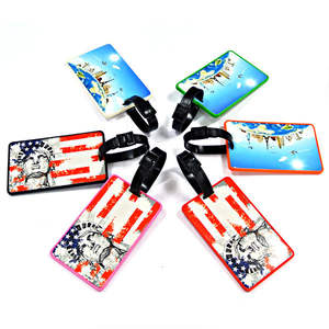 ขายส่งที่กำหนดเองเสื้อรูปพีวีซีชื่อป้ายยางแท็กกระเป๋า - Product Image 3