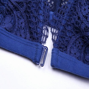 Conjunto de Lencería de Encaje para Mujer, Brasier y Bragas - Product Image 5