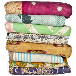 ผ้านวม Kantha จากอินเดียรีไซเคิล - Product Image 2