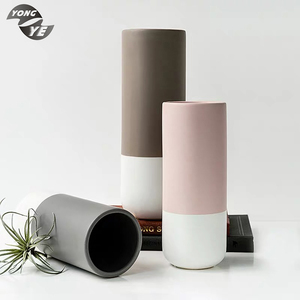 Vaso da ufficio moderno in porcellana con decorazione moderna in porcellana - Product Image 2