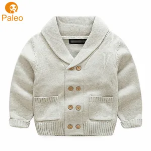 OEM ODM Fabrik Tasten unten Gestrickte Mäntel Taste Pullover Baby Strickjacke