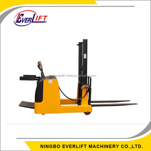1Ton 1.2Ton 1.5ton 1.6ton <span class=keywords><strong>2</strong></span>,5 mt <span class=keywords><strong>3</strong></span> mt <span class=keywords><strong>3</strong></span>,5 mt 4 mt 4,5 mt 5 mt gegengewicht elektrostapler - Product Image 1