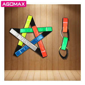 Pulsera LED de PVC reflectante personalizada que brilla en la oscuridad para volver a la escuela, graduación, eventos de Halloween y Navidad - Product Image 5