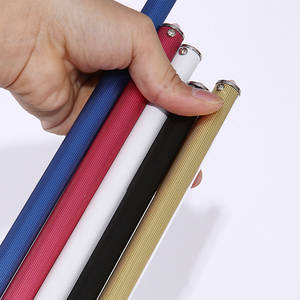 Lámpara de escritorio LED de estilo contemporáneo, abrazadera de Metal de cuello de ganso Flexible, cuerpo de aluminio, funciona con batería eléctrica para oficinas, dormitorios - Product Image 5