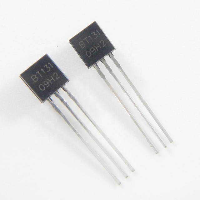 Transistor bt131 Transistor BT131-600 BT131-800 TO-92 Transistor Triac Thyristor Sensitive Gate 1A 600V 800V TO92-3