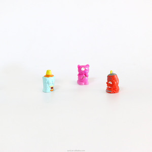 Hot Selling Speelgoed Automaat Plastic <span class=keywords><strong>Capsules</strong></span> Oem Creatief Cadeau 3d Klein Speelgoed Figuur