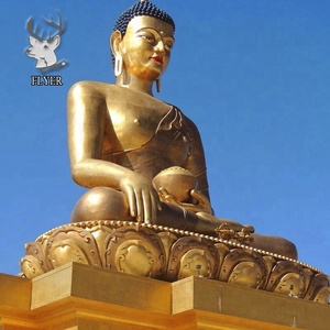 Famosa Estatua de Buda Sentado de Bronce Grande de China, Estatuas de Buda de Latón, Estatua de Buda de Metal Antiguo en Venta - Product Image 4