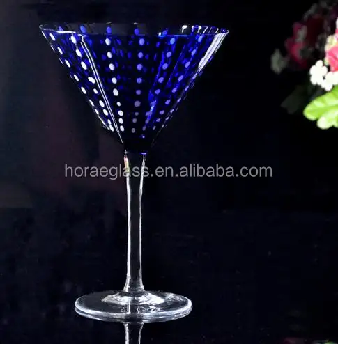 Beautiful colorful cocktail glasses Classic Party champagne glasses goblet Christmas Wine Glass cup