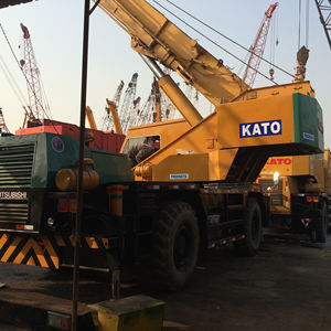 Gebrauchter Kato KR35H Autokran 35 Tonnen zum Verkauf, Mobilkran Bestseller in Dubai - Product Image 2