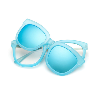 2210T <span class=keywords><strong>de</strong></span> Superhot gafas TR90 <span class=keywords><strong>de</strong></span> gafas <span class=keywords><strong>de</strong></span> <span class=keywords><strong>sol</strong></span> <span class=keywords><strong>de</strong></span> las mujeres <span class=keywords><strong>de</strong></span> los hombres Clip magnético polarizado en gafas <span class=keywords><strong>de</strong></span> <span class=keywords><strong>sol</strong></span> <span class=keywords><strong>de</strong></span> conducir - Product Image 3