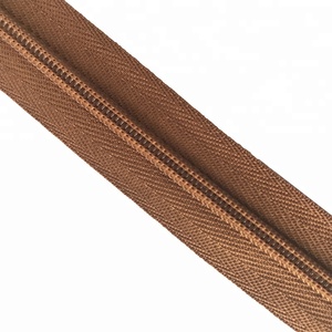 Professionele Custom Hot Sale <span class=keywords><strong>3</strong></span> # Plastic Nylon Milieuvriendelijke Auto Lock Schuifregelaar Lange Ketting Onzichtbare Rits Rollen Thuis Textiel - Product Image 5