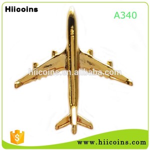 Vendita Diretta dalla Fabbrica, Spille 3D Personalizzate per Abbigliamento a Forma di Aeroplano Boeing 777, Airbus 320, A330, Modello Dorato - Product Image 4