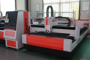 Hecho en China 500 W 1KW 2KW 3KW CNC hoja de metal de corte por láser de fibra Precio de la máquina