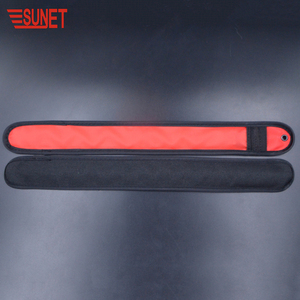 Alibaba nóng bán tùy chỉnh phản quang <span class=keywords><strong>LED</strong></span> an toàn thể thao armband <span class=keywords><strong>LED</strong></span> Slap Bracelet cho chạy - Product Image 3