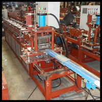 Machine de fabrication de portes à volets roulants à lamelles métalliques Composants de base Profils de portes à volets roulants Profilés de portes à volets roulants à moteur