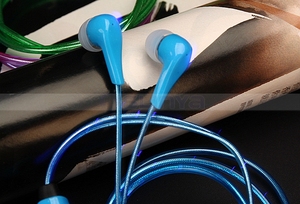 Auricolari LED Luminosi di Alta Gamma con Microfono per Smartphone - Product Image 5