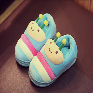 LK Kawaii per bambini fragola ciabatte da cartone animato morbide <span class=keywords><strong>scarpe</strong></span> da interno per la casa <span class=keywords><strong>scarpe</strong></span> da interno per le donne - Product Image 5