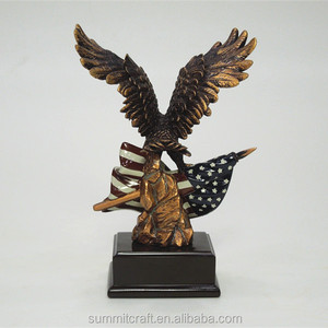 Tượng Đại Bàng Cổ Bằng Nhựa Resin Tùy Chỉnh Tượng Đại Bàng Cờ Mỹ Cổ Điển - Product Image 3