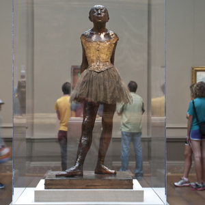 Arte de bronce de fundición <span class=keywords><strong>famosa</strong></span> escultura de artesanía de Metal tamaño <span class=keywords><strong>bailarina</strong></span> estatuas - Product Image 2