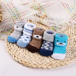 Оптовая продажа, низкий минимальный заказ, противоскользящие 3D носки-трубы для новорожденных мальчиков