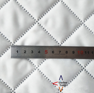 Термостеганая подкладка из эпонжа 290t с квадратным узором - Product Image 2