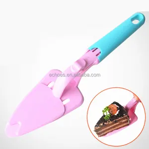 New promotional bakery tools cake shovel adjustable plastic cake server knife