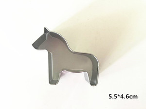 <span class=keywords><strong>Emporte</strong></span>-pièces en forme de <span class=keywords><strong>cheval</strong></span> de dessin animé avec des motifs de bénédiction, parfaits pour les occasions spéciales des enfants - Product Image 3