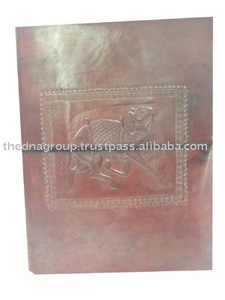 Journal en cuir gaufré de taille B5 de qualité supérieure couverture rigide en papier fait main avec reliure thermique journal d'écriture personnalisé pour cadeau - Product Image 2