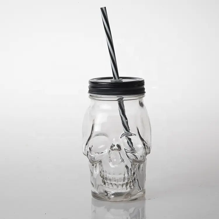 16オンスのカスタムメイドのガラスの頭蓋骨の形をしたメイソンジャー蓋のハンドルとストロー付きの透明なガラスの飲用ジャー