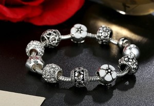 Pulsera de cuentas de cristal de alta calidad hecha a mano con patrón de flores joyería de aleación de moda con piedra de circón para aniversarios - Product Image 4